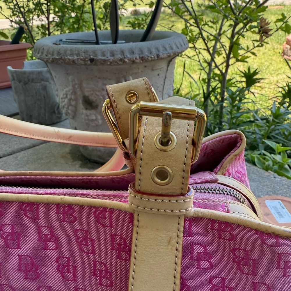 Authentic Dooney & Bourke Pink Tote Bag - Picture 4 of 16